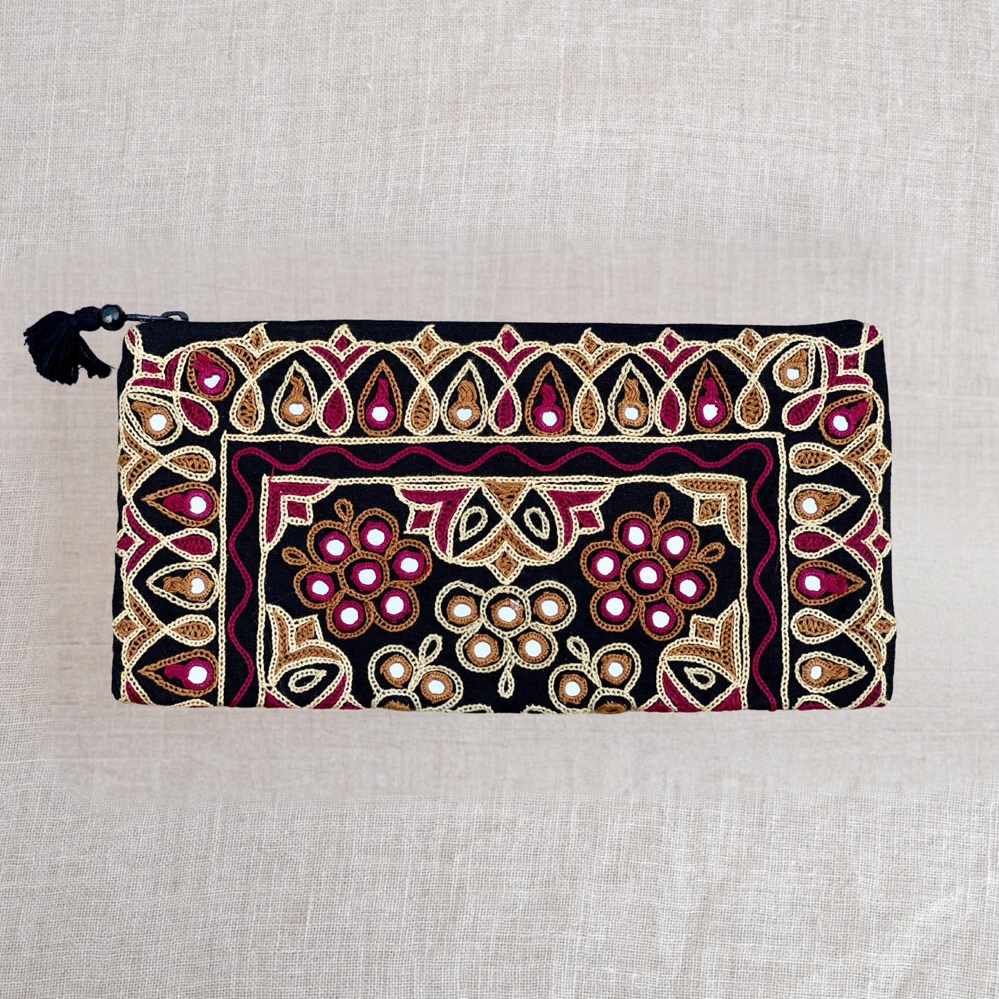 Ahir Floral Leaf Embroidered Pouch – A Unique Clutch & Organiser