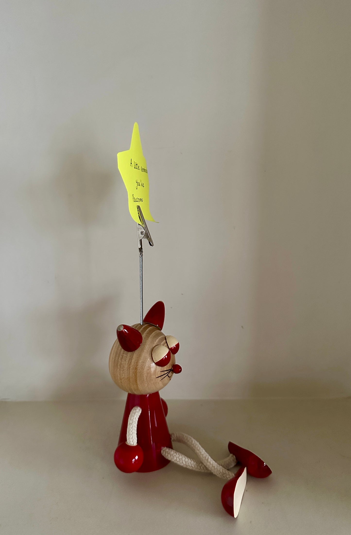 Whiskers the Cat – Handcrafted Note Holder