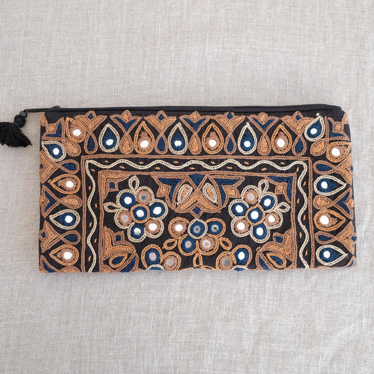 Ahir Floral Leaf Embroidered Pouch – A Unique Clutch & Organiser